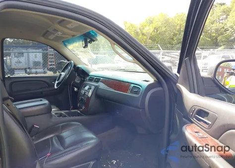 2009 Chevrolet Tahoe Lt2 из США, поврежденный, VIN 1GNFK23069R218147